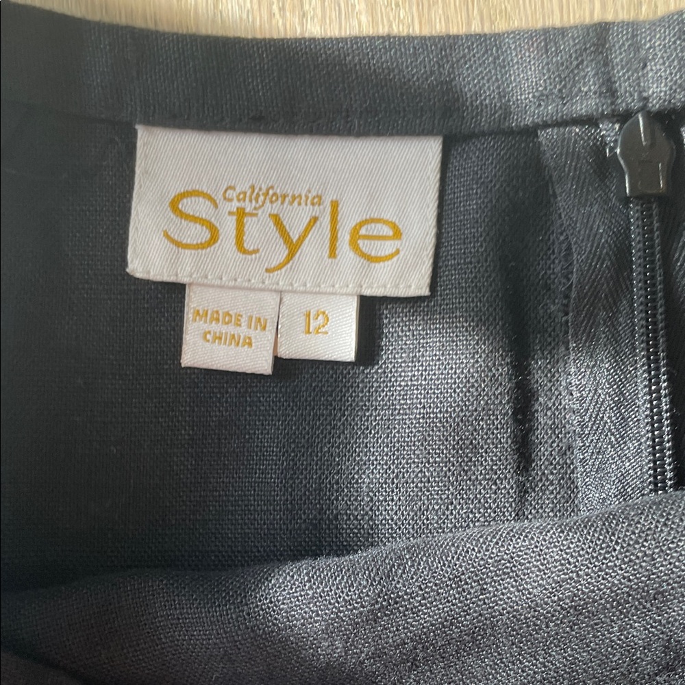 Black Linen Embroidered coverup - Picture 10 of 10